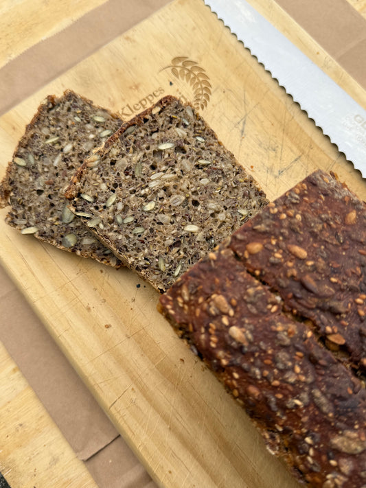 Rugbrød på surdeig